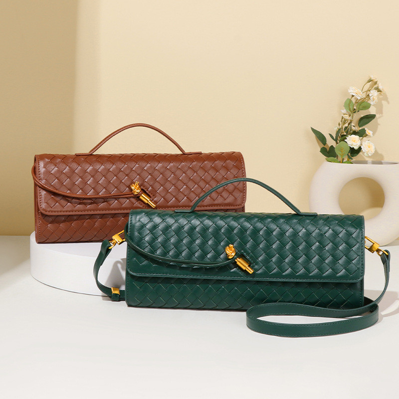 Primavera E Verão Nova Tecelagem De Couro Macio Saco De Noite Medieval Baguette Órgão Bolsa Horizontal Mochila
