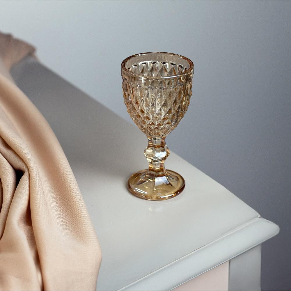 Taça de Licor Lyor  Bico de Abacaxi de Vidro Âmbar 50ml - Home & Living