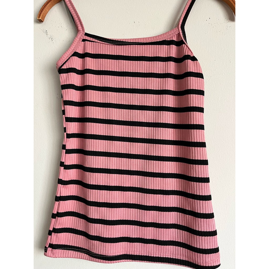 Blusa feminina listrada tecido canelado alça regata elegante