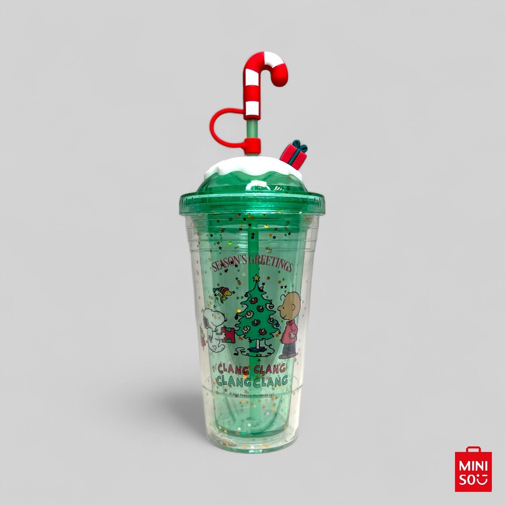 Copo Snoopy Natal 480ml Miniso – Tampa com Canudo, Capa Protetora e Design Temático Christmas Party