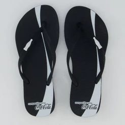 Chinelo Coca Cola Share A Coke Feminino Preto