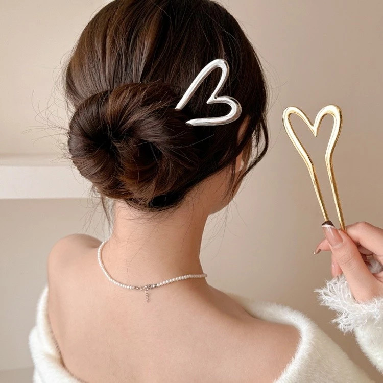 Grampo De Cabelo De Coração Em Forma De U De Metal , Cocar De Tradição Chinesa Para Mulheres E Meninas em Oferta na Shopee