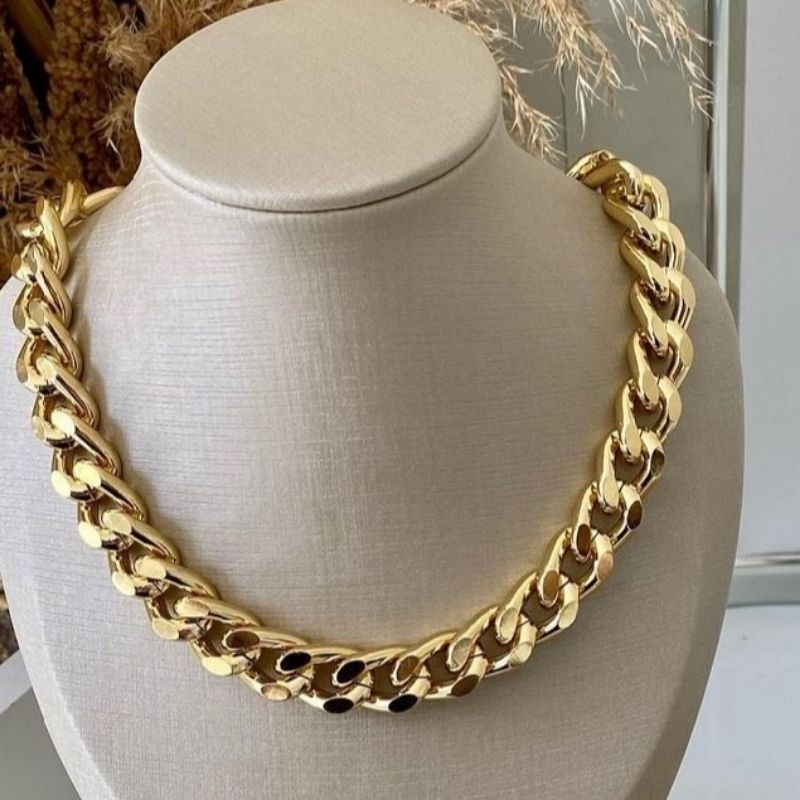 Colar Feminino Corrente Cubana Grossa Folheado a Ouro 18k Colares Choker  Moda Acessórios Femininos  Para Presente.
