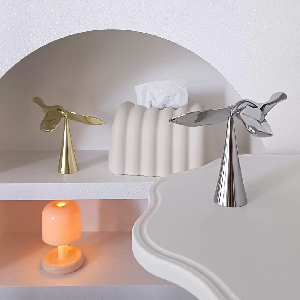 Abridor de garrafas de pássaros equilibrado para sala de estar, decoração de mesa de alta ...