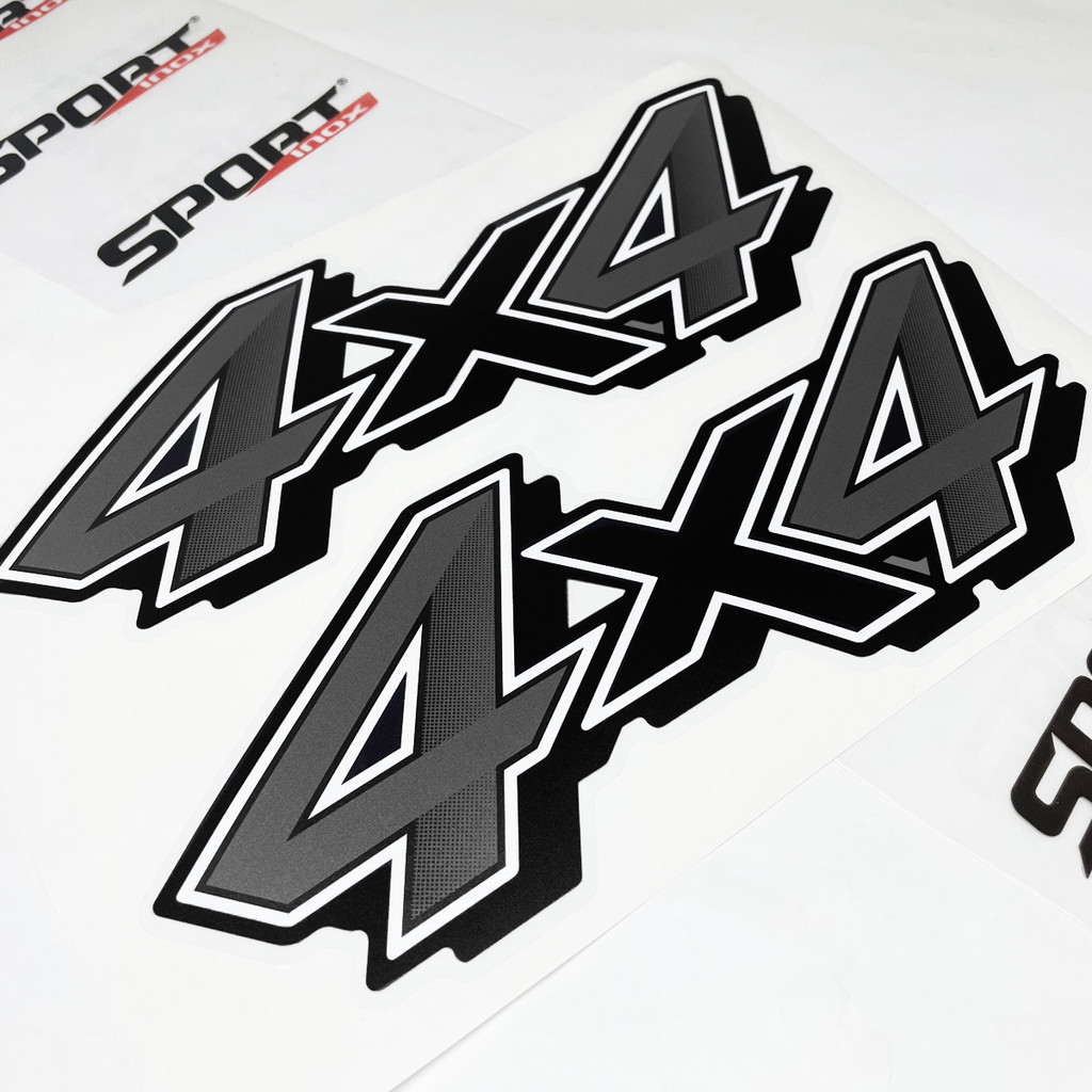 Par De Adesivos 4x4 Toyota Hilux 2021 Emblema Lateral Preto