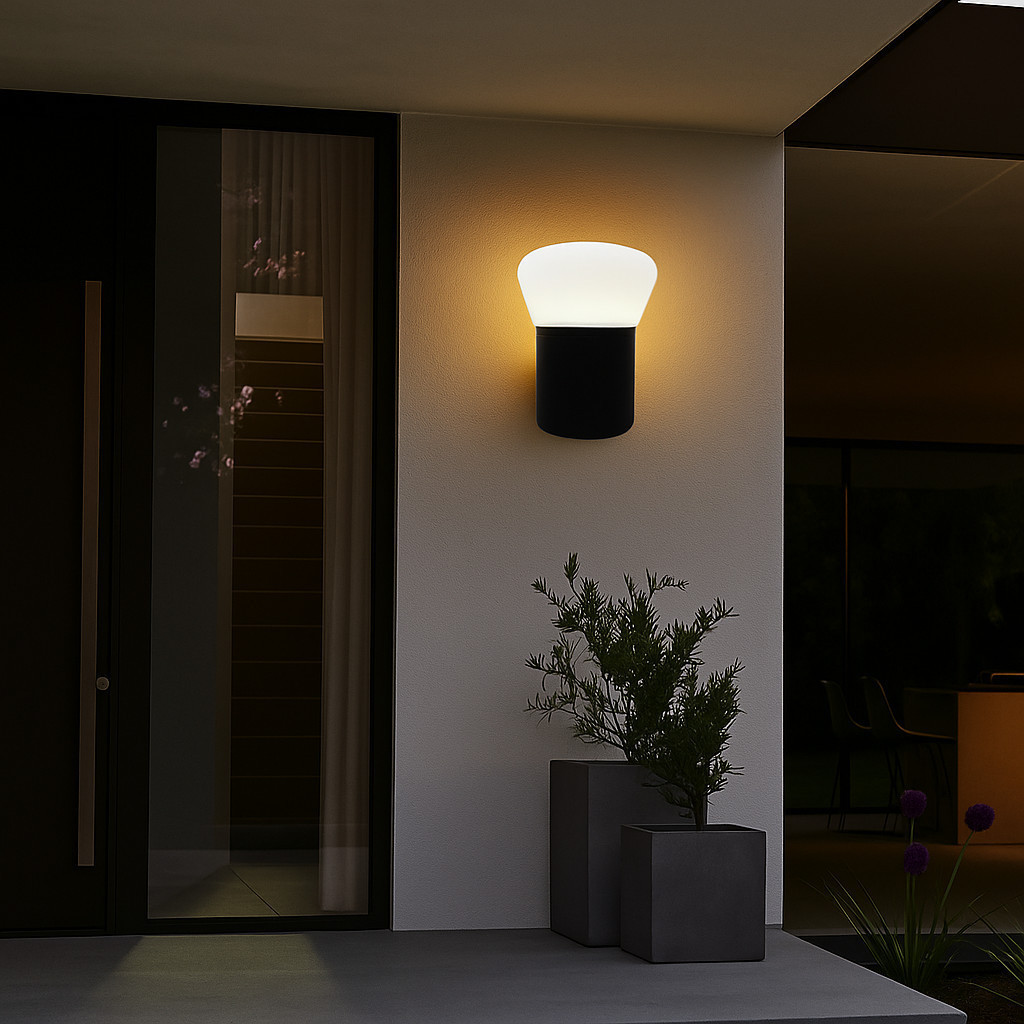 Arandela Preta Bulbo LED 5W IP65 Luz Quente 3000K  Moderna, Econômica e Ideal para Áreas Externas Bivolt