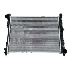 Radiador Mercedes C180 C230 C240 C280 C320 ANO 2001 2002 2003 2004 2005 2006 2007