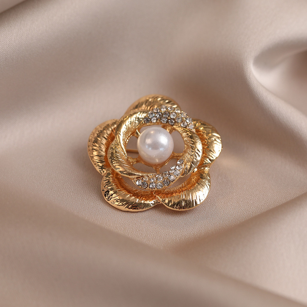 Broche Dourado para Roupa: Onde Comprar | BuscaProdutos