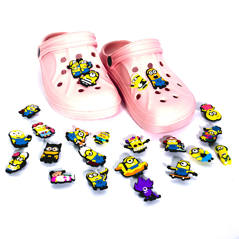 Para Bogg Bag Shoe Charms Minions Acessórios De PVC Com Botão