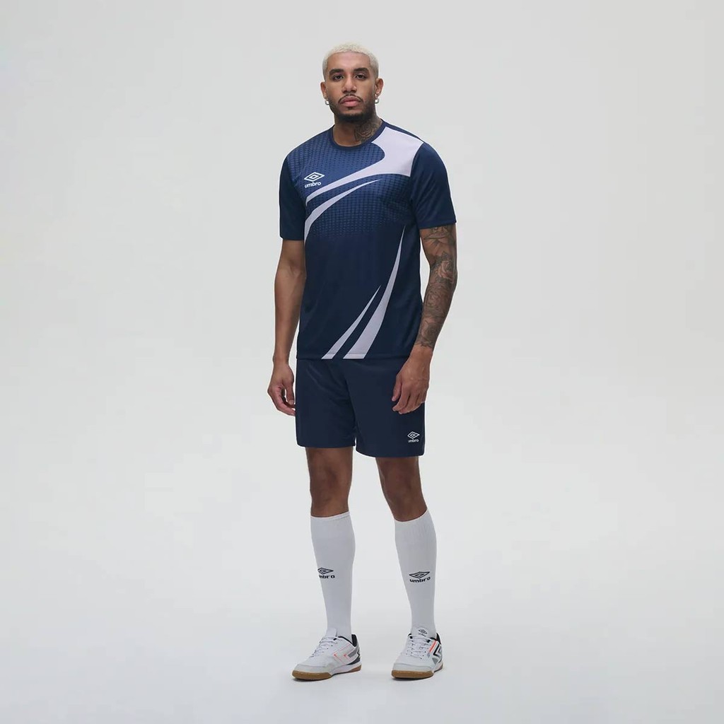 Detalhes do Camisa Umbro Match Marinho