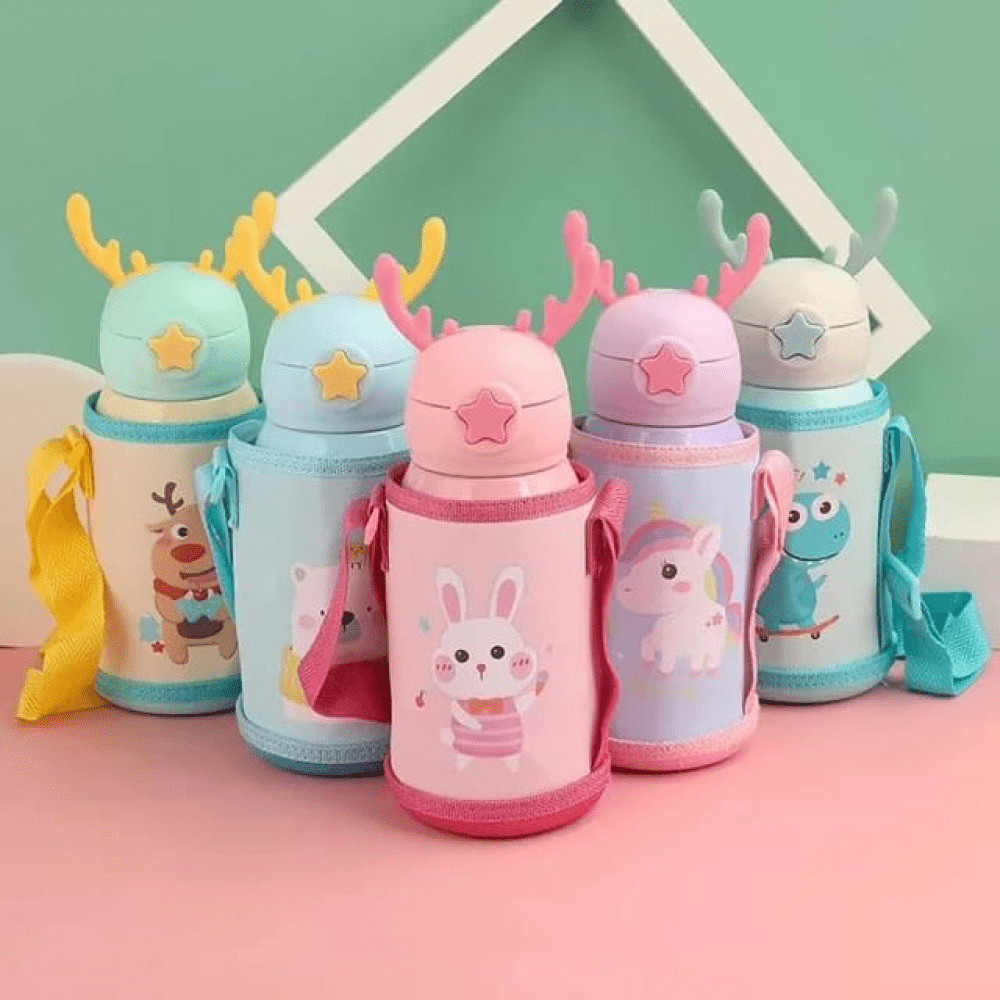 Garrafa Térmica Infantil de 500 ml Aço Inox 304 Com Alça Bolsa De Armazenamento, Canudo e Caneca em Oferta na Shopee