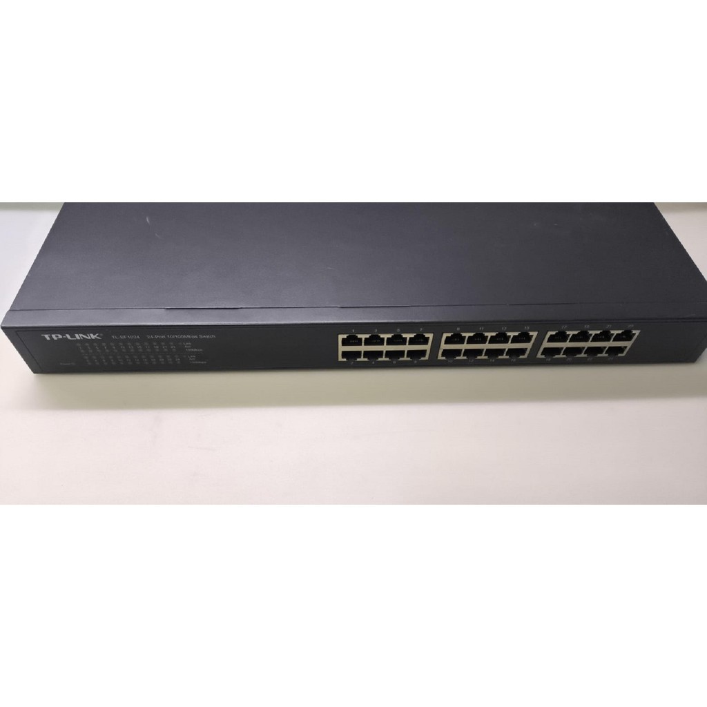 USADO SWITCH tplink TL SF1024 x