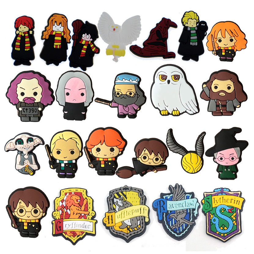 Pins PVC Novo Desenho Animado Harry Potter Magic Academy Bonito Chinelo Sapatos Botão Charme