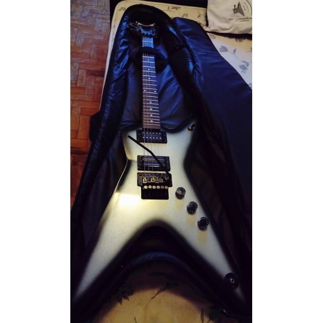 Capa Case Guitarra Dean Camo Ml 1,20x44x7 Acolchoada