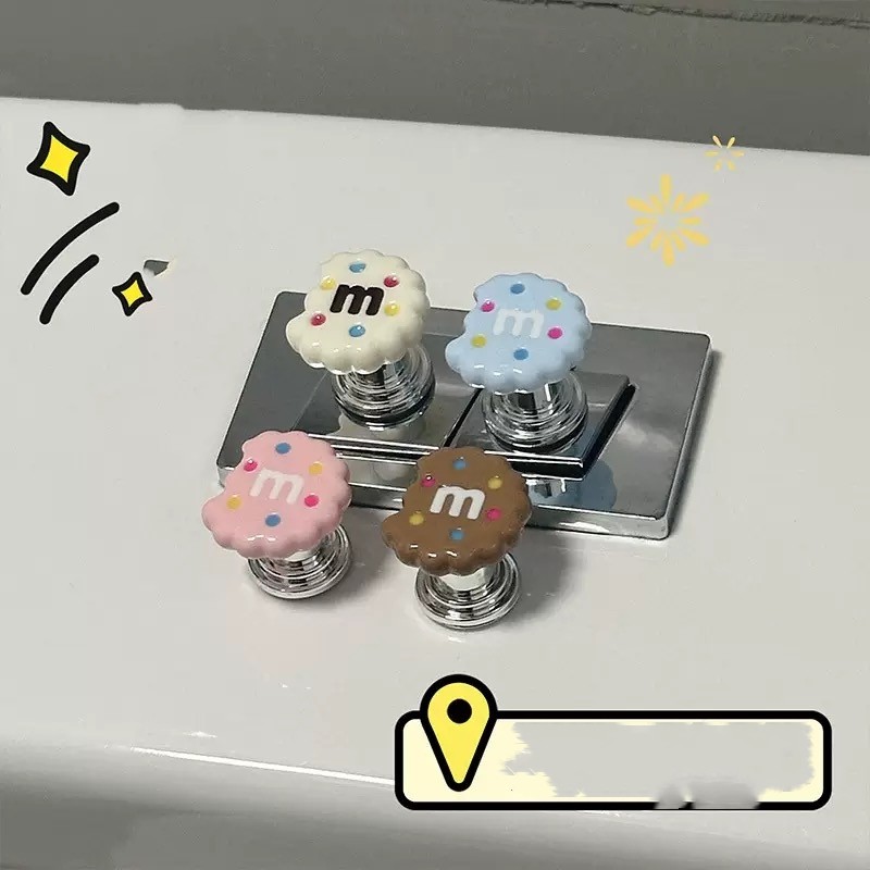 Botão de Sanitário em Forma de M com Cabo de Elevação e Pegajoso para Banheiro Feminino Anti Quebra – Top de Linha em Oferta na Shopee