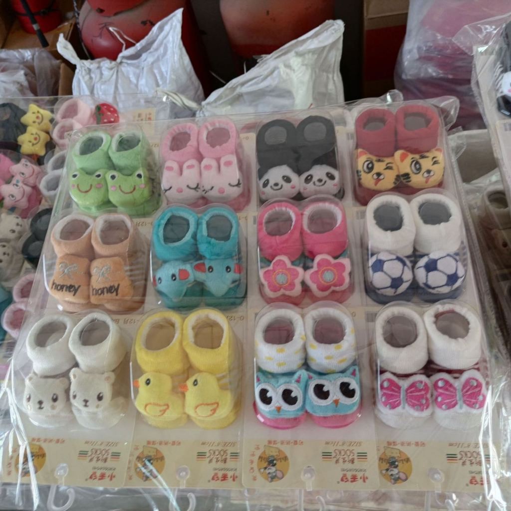 Kit 3 Meia Infantil De Bichinho 3D Na Caixinha Recém Nascido