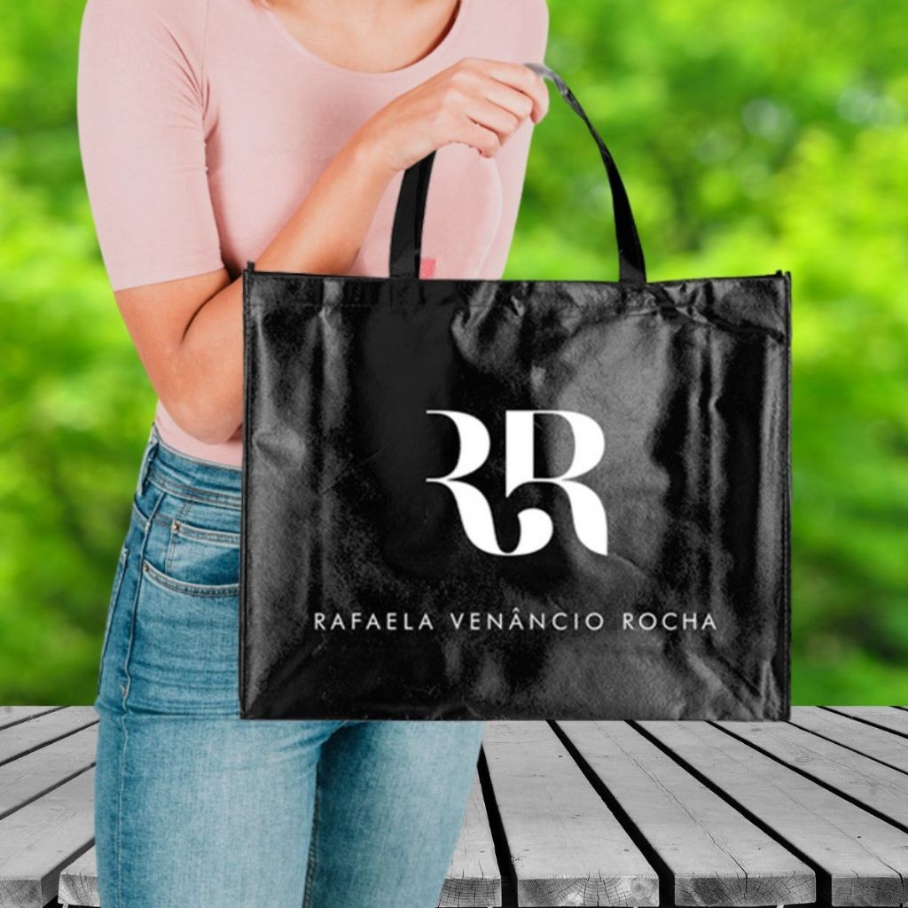 Kit 30 Sacola Tnt Metalizado 45x35x11 Personalizada C/ Logo em Oferta na Shopee