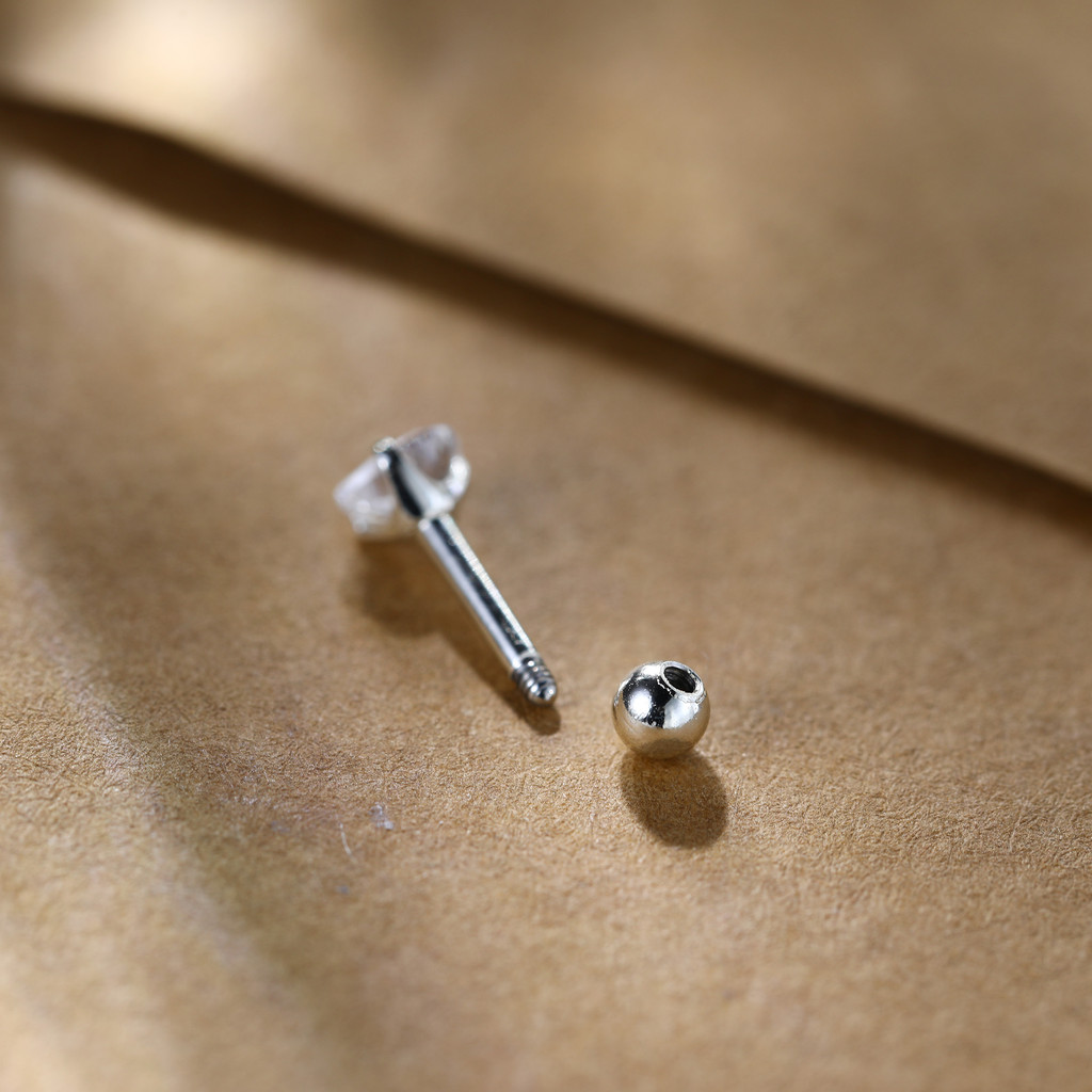 Piercing Coração Minibarbell Prata 925 Zircônia Cravejada Conch Orelha Lingua Ponto De Luz