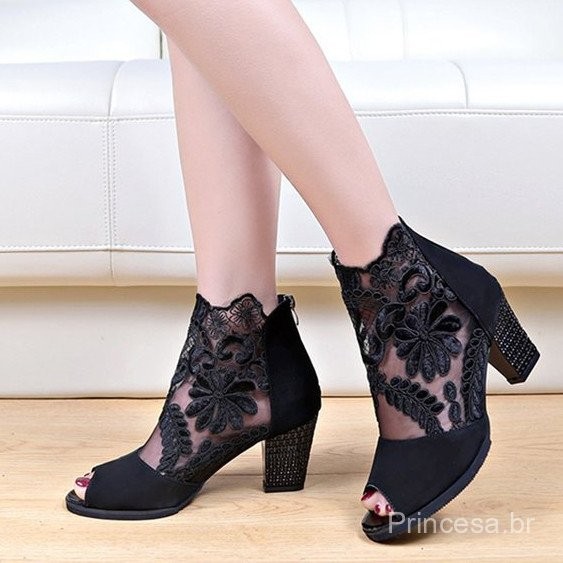 Bota Plus Size Salto: Onde Comprar | BuscaProdutos