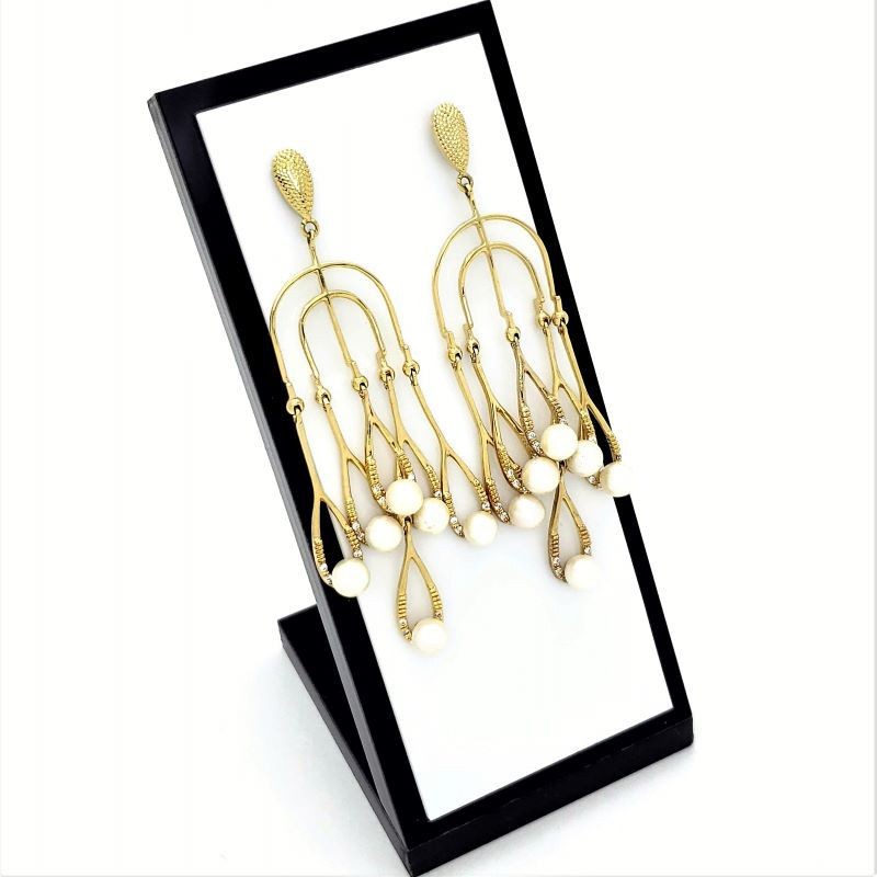 Brincos Chandelier Cravejados Com Zirconias Banho De Ouro 18k 810