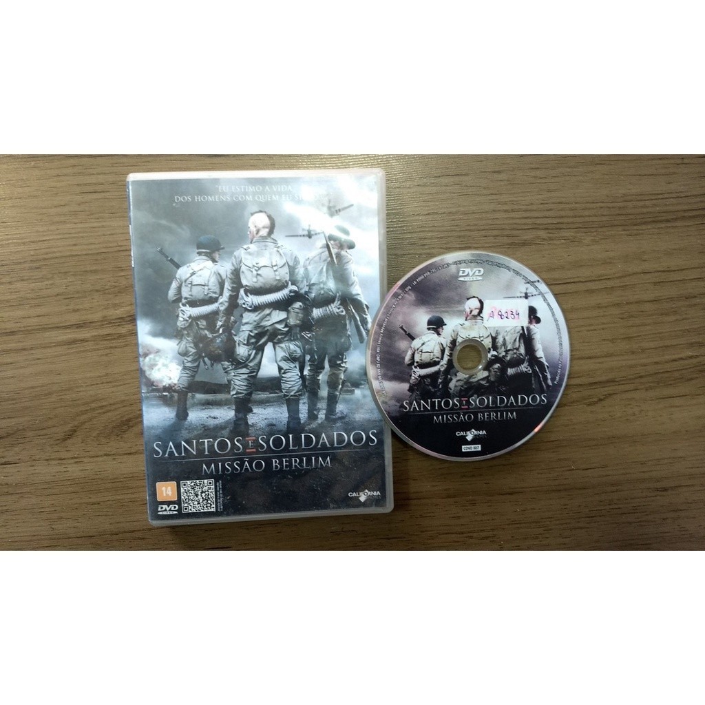 DVD SANTOS E SOLDADOS - MISSAO BERLIM - ORIGINAL