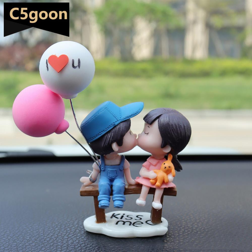 C5GOON 2 Pçs/Set Bonito Dos Desenhos Animados Casal Com Banco Painel Do Carro Boneca Balão Ornamento Decoração Acessório