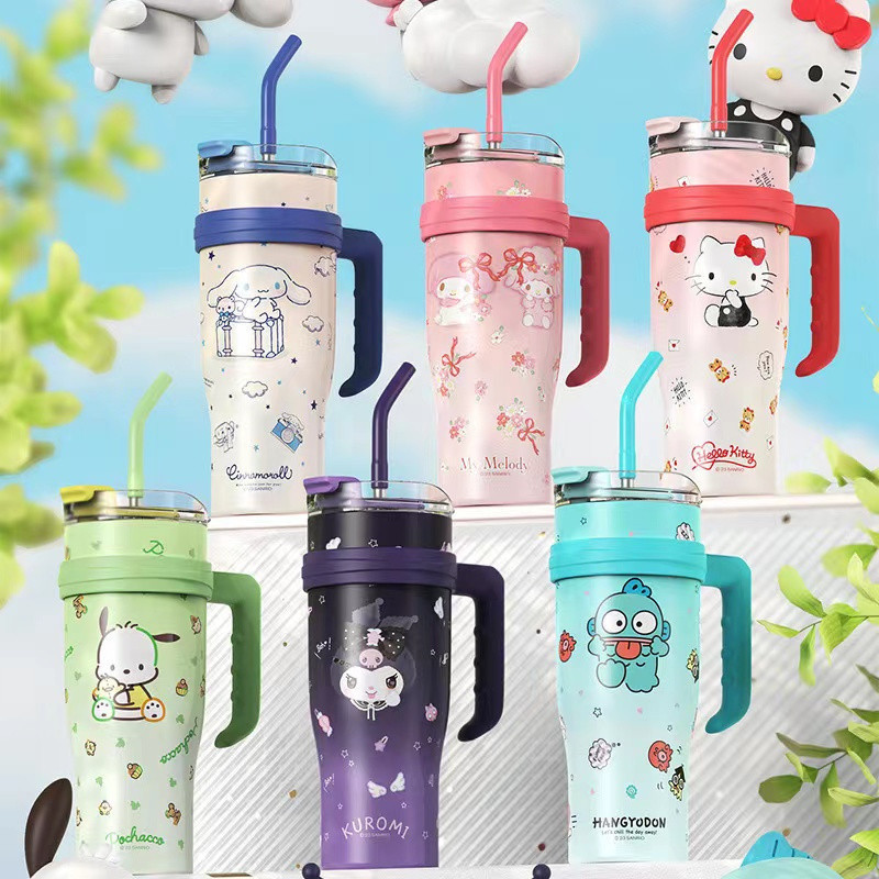 1.2L Cartoon Padrão Kuromi Garrafa Térmica De Água De Grande Capacidade Copo Portátil Com Mão