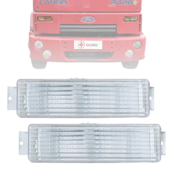 Par Lanterna Pisca Seta Dianteira Cristal Lisa Caminhão Ford Cargo 815 1722 2422 2423