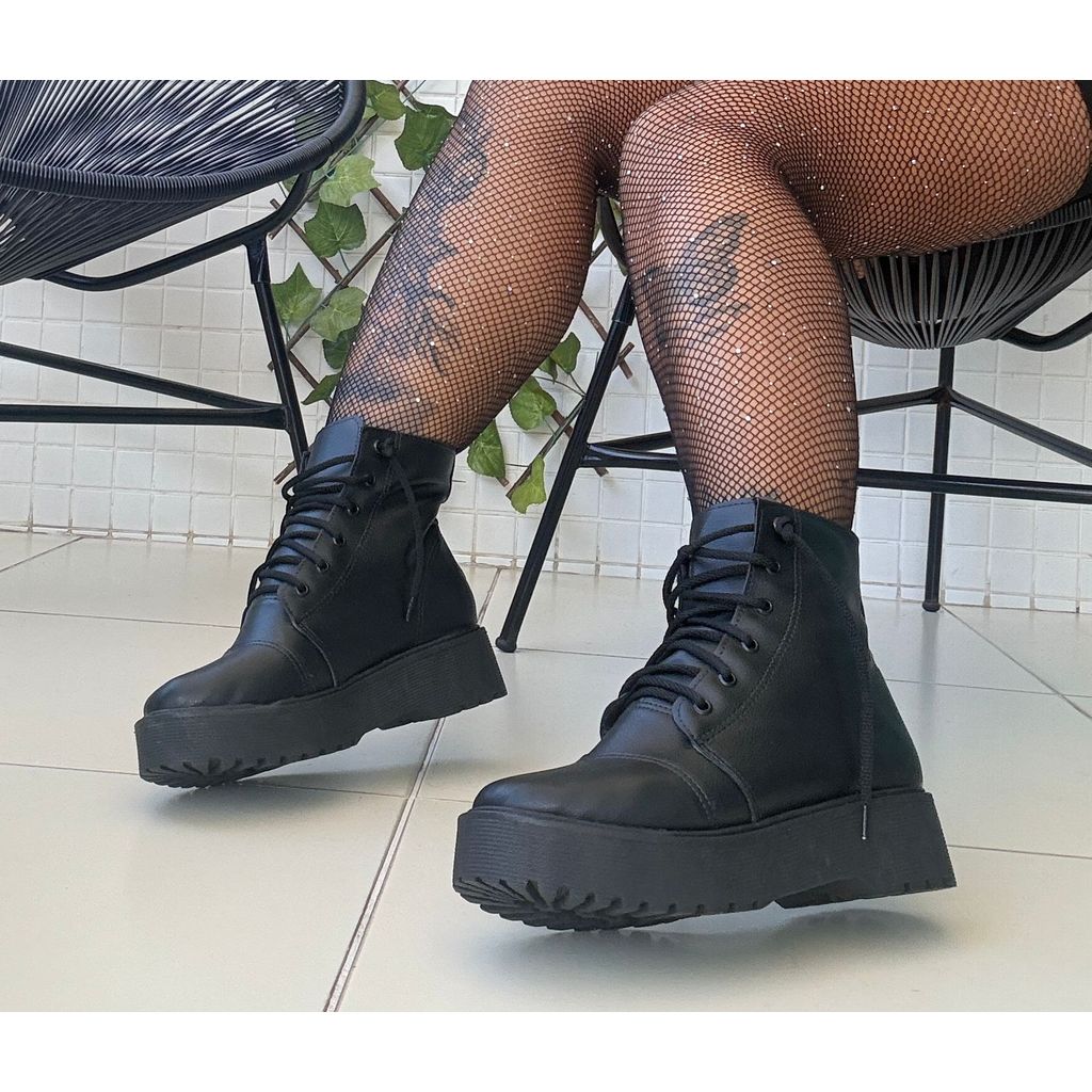 Bota Coturno Feminina Atena Plataforma Tratorada Cano Curto