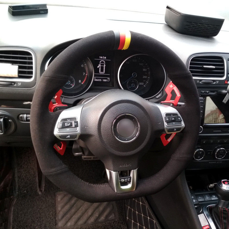 Capa de volante costurada à mão adequada para Volkswagen Golf R GTI Scooter Sagitar GLI Capa de volante dedicada enviada