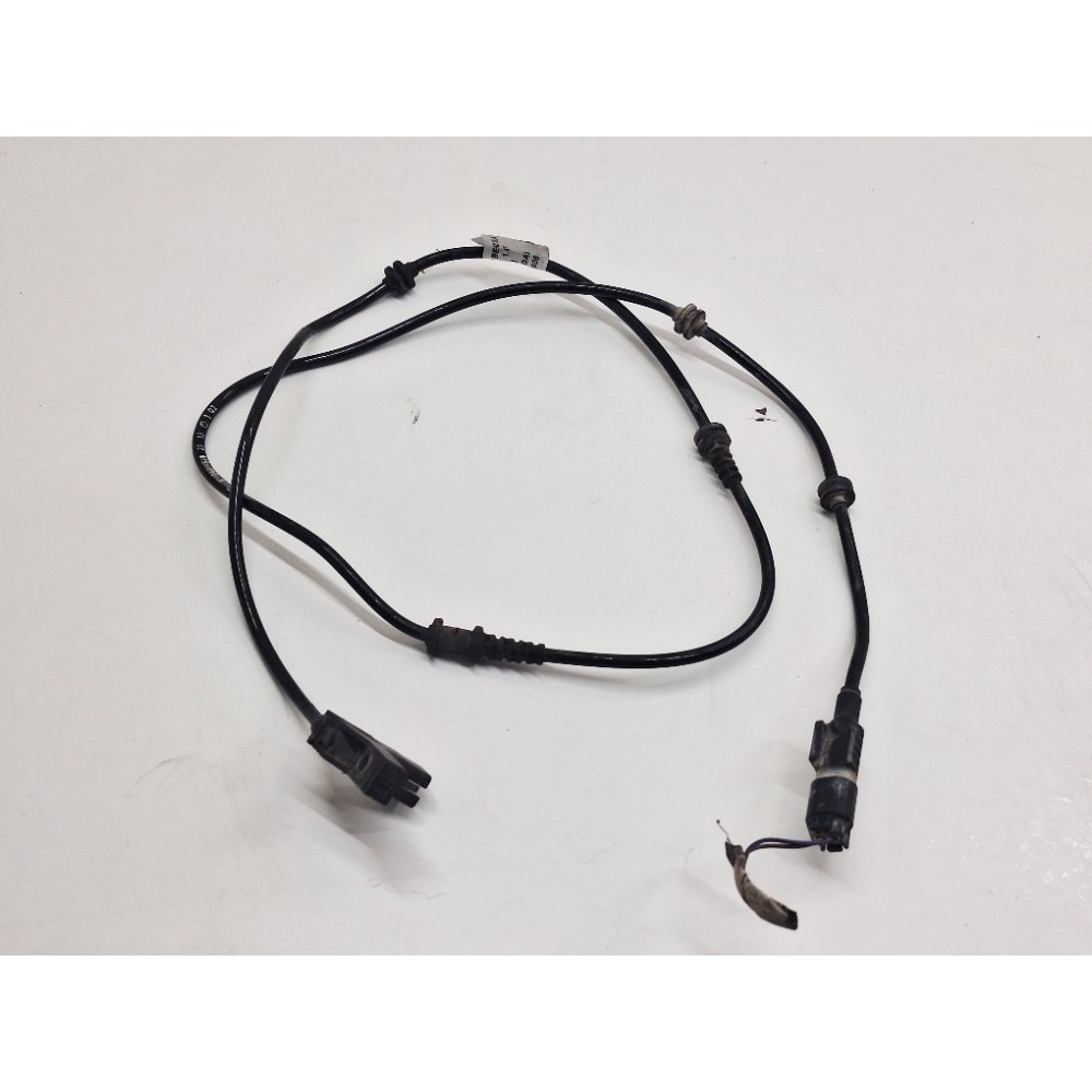 Sensor Chicote Pastilha Mercedes Gla 1.6t 2015