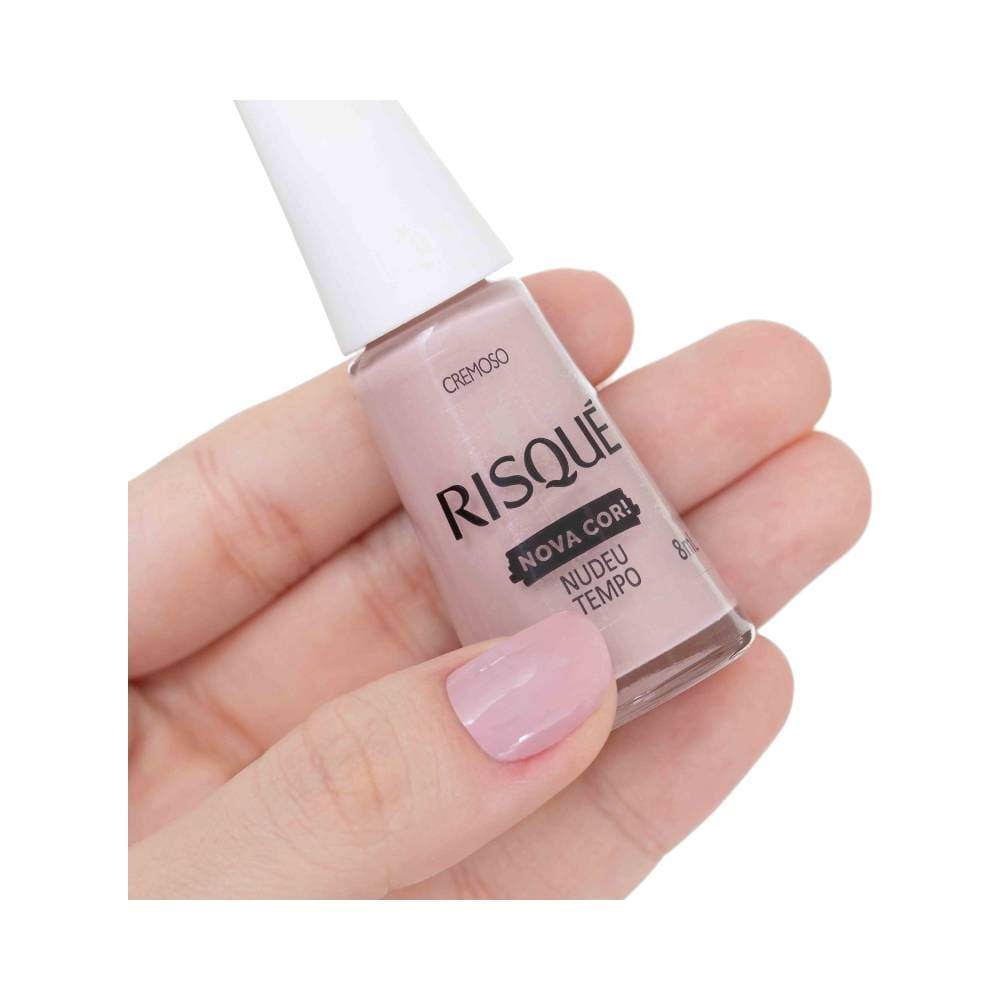 Detalhes do Esmalte Risqué Cremoso Nova Cor Nudeu Tempo