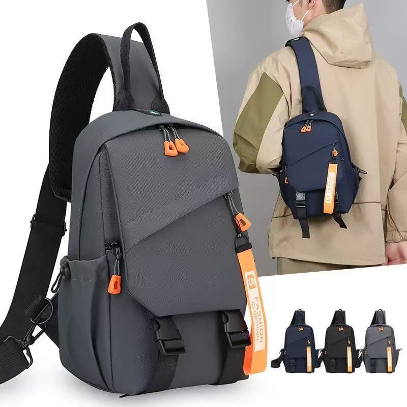 Mochila de Peito Masculina Impermeável para Caminhada, Acampamento e Uso Casual com USB