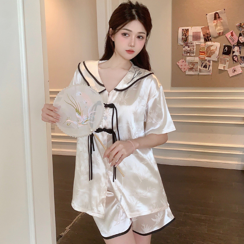 Imagem Lindo Shorts de manga curta sedosos estampa Floral pijama feminino terno Premium confortável Loungewear versão de alta q