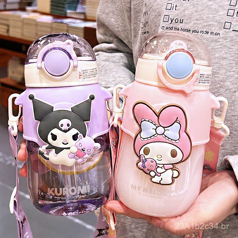 Popular copo de água infantil da Sanrio para meninas, de alto valor estético, resistente ao calor, com canudo, adequado