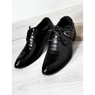 Novos homens versão coreana negócios Formal Wear apontou Toe sapatos masculinos preto britânico estilista de cabelo Casu