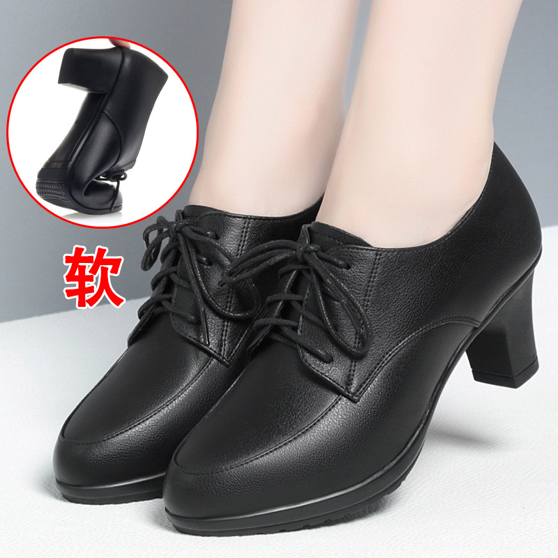 Primavera sapatos de mãe de meia-idade couro genuíno sola macia confortável sapatos femininos sapatos de couro feminino