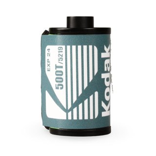 Filme 35mm Kodak VISION3 500T/5219 ISO 500 Colorido 24 poses sem remjet (REBOBINADO) em Oferta na Shopee
