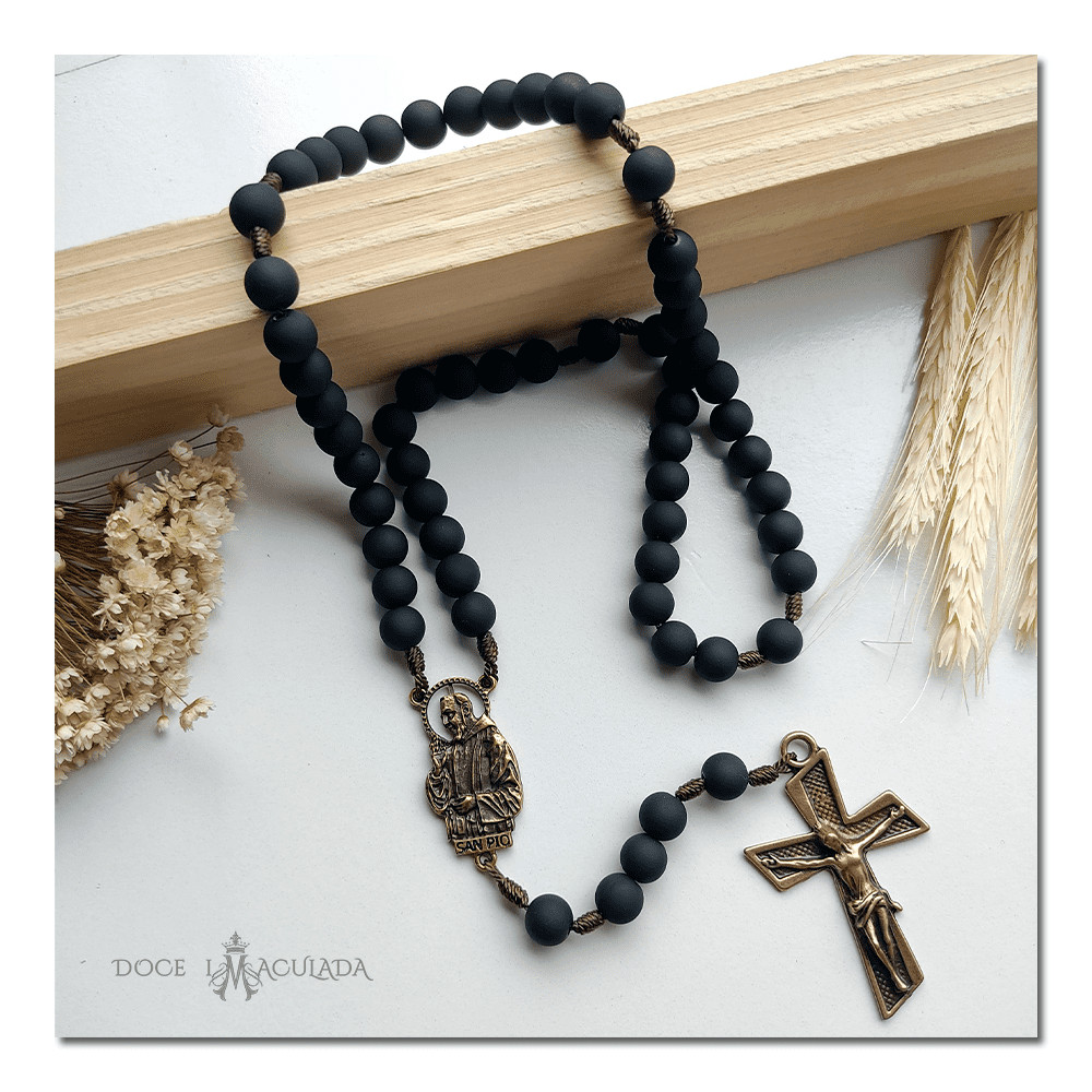 Terço de São Padre Pio em Contas 10mm - Personalize o Seu!