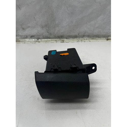 Porta Copos Painel L.esquerdo Toyota Hilux Sw4 2020 Preto