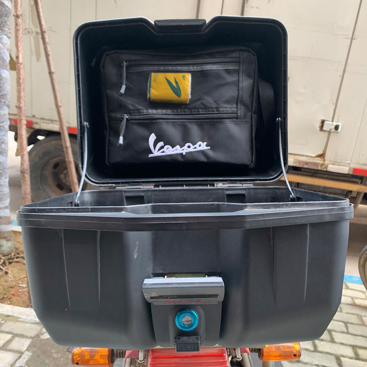 VESPA GTS300 GTV LX LXV Sprint Spring Kit de ferramentas para porta-malas traseiro Bolsa de armazenamento para motocicle