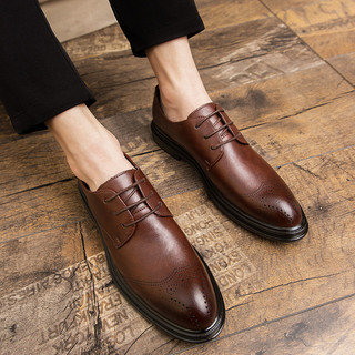 Bloco sapatos de couro masculino Retro esculpido aumento interno versão coreana negócios britânico respirável apontou sa