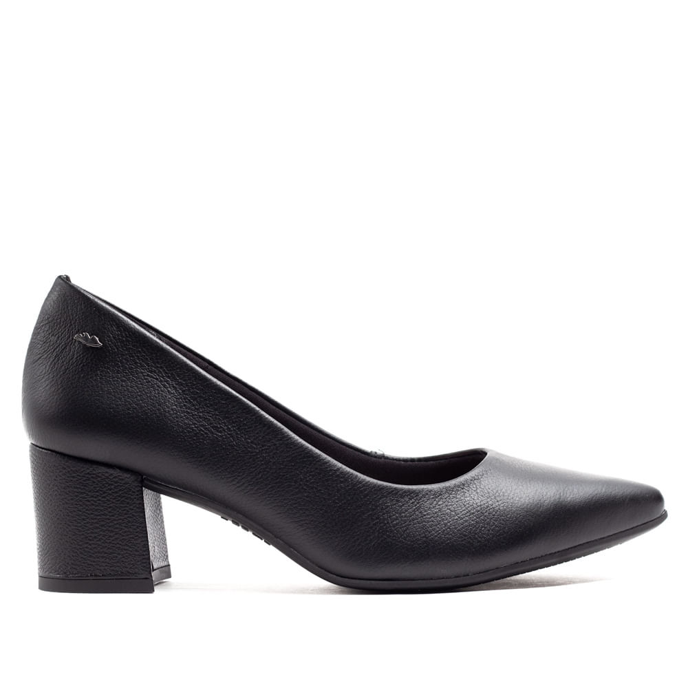 Scarpin Feminino Dakota de Bico Fino Preto