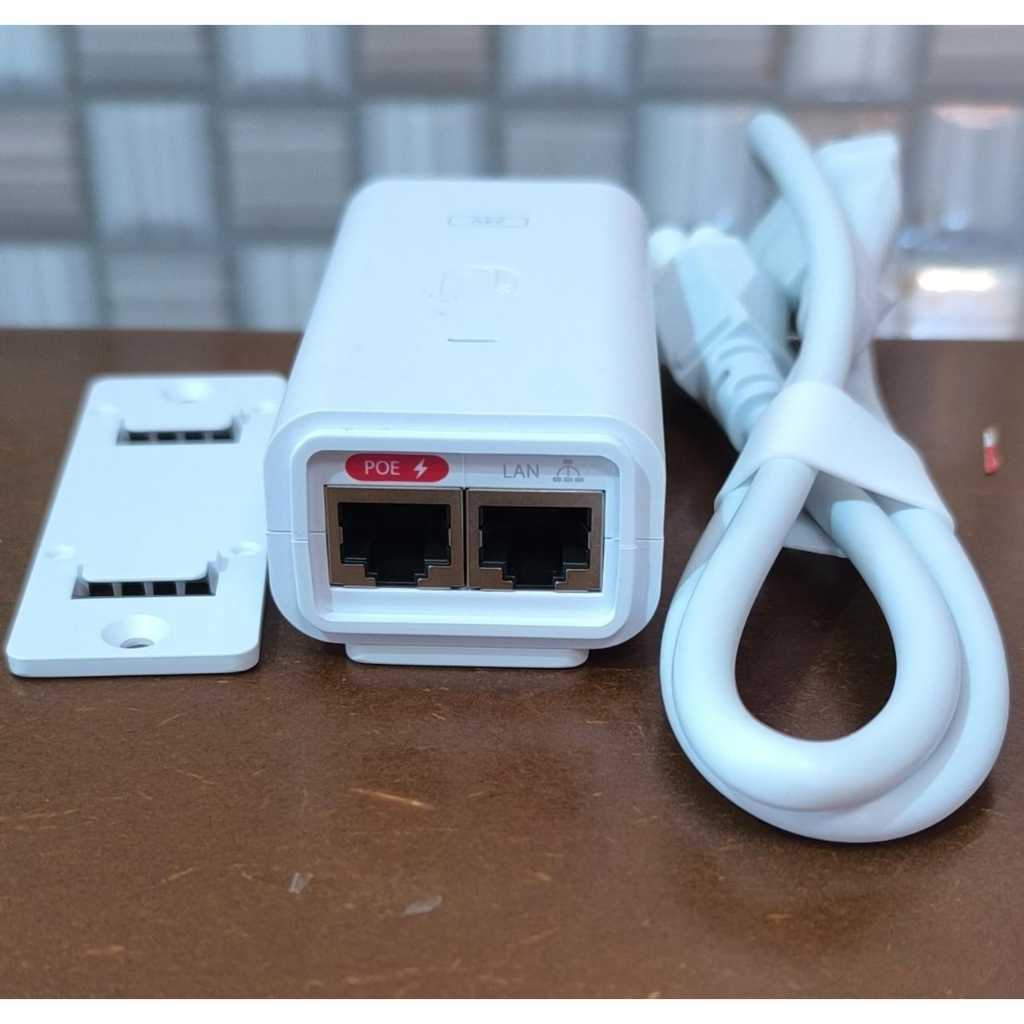 Fonte Poe Ubiquiti com Suporte 24v Modelo GP-A240-050G - Nova