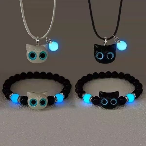 Pulseira luminosa de gato nicho namorada estudante colar artesanal namorada pulseira de alto valor All-match simples