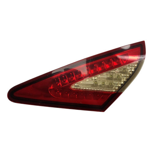Lanterna Tampa Traseira Direita Chery Cielo 2010 2012 Direito/passageiro Vermelho