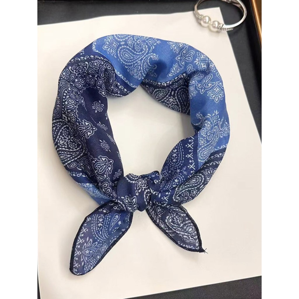 2023 caju porca pequeno lenço quadrado lenço de seda feminino primavera outono verão lenço bandana versão coreana impres