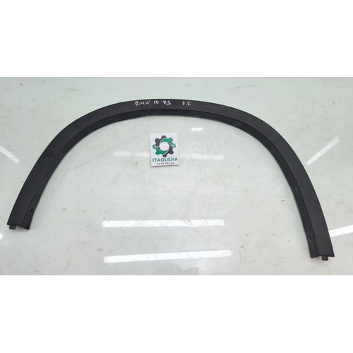 Aplique Paralama Dianteiro Esquerdo Bmw X1 Ano 2015