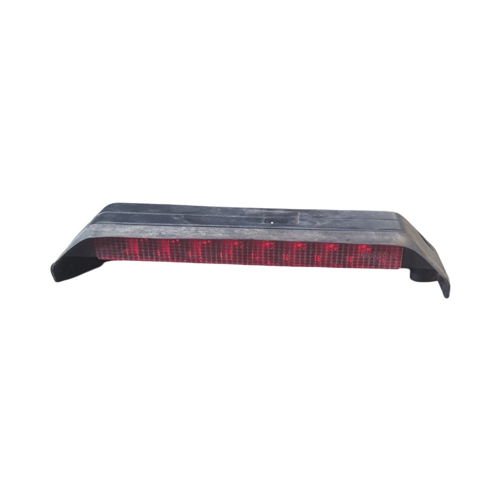 Luz freio break light Fiat Uno Vivace 2011-2020 original