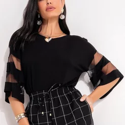 Blusa Com Detalhes Em Tule Nas Mangas Preta Quintess